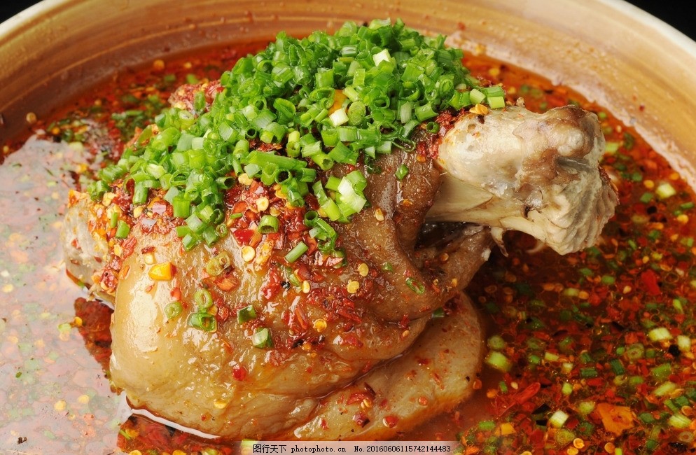 香辣肘子 肘子图片