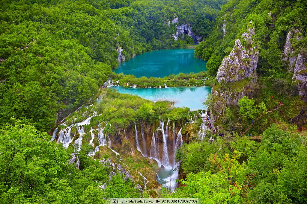 美丽的山水风景 美丽的山水风景高清图片下载 树林 树木 瀑布 流水